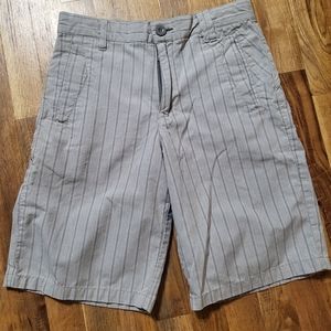 5/$25 Volcom boys shorts